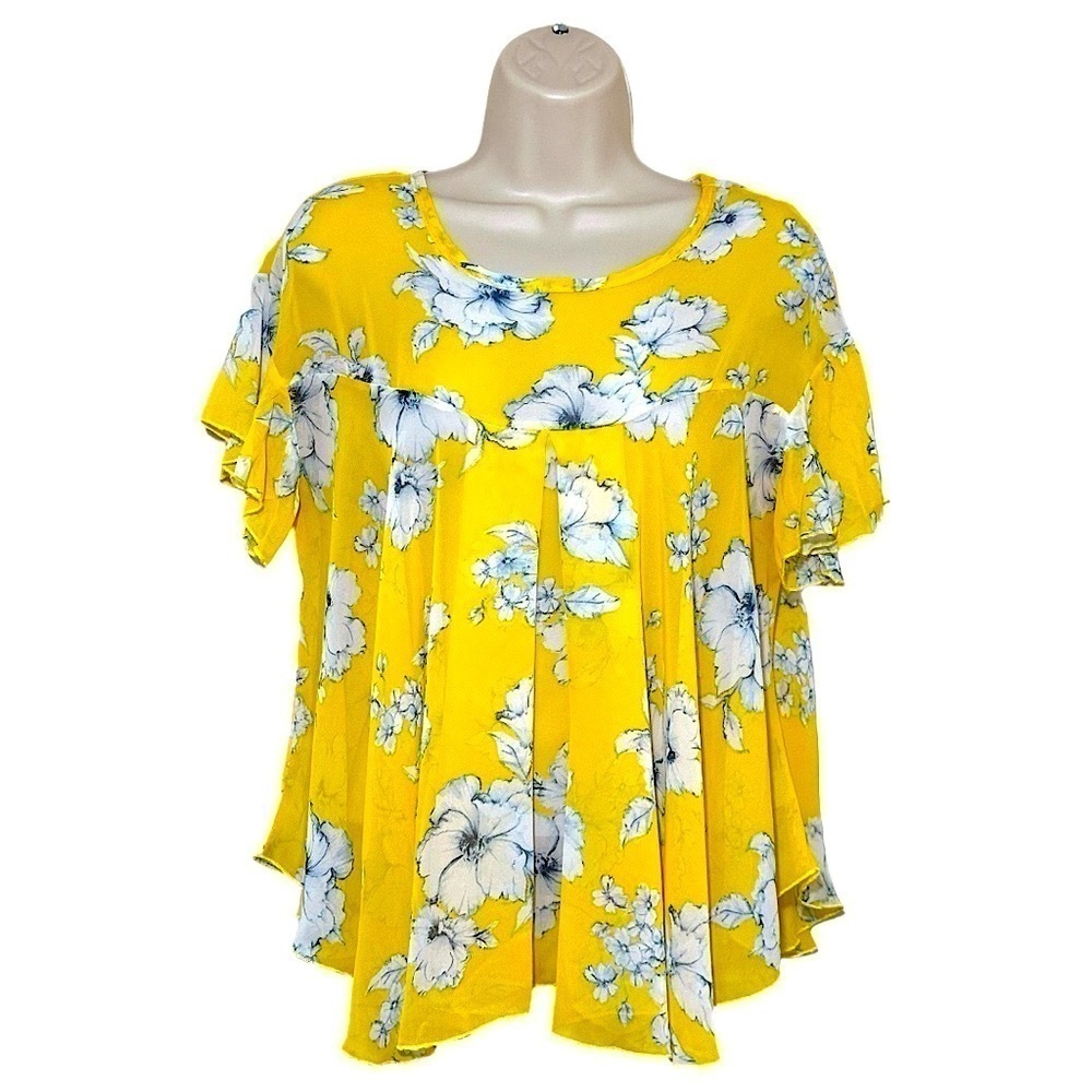 RED LOLLY Flowing Scoop Neck Top in Yellow with White Flowers + Tulip Sleeves